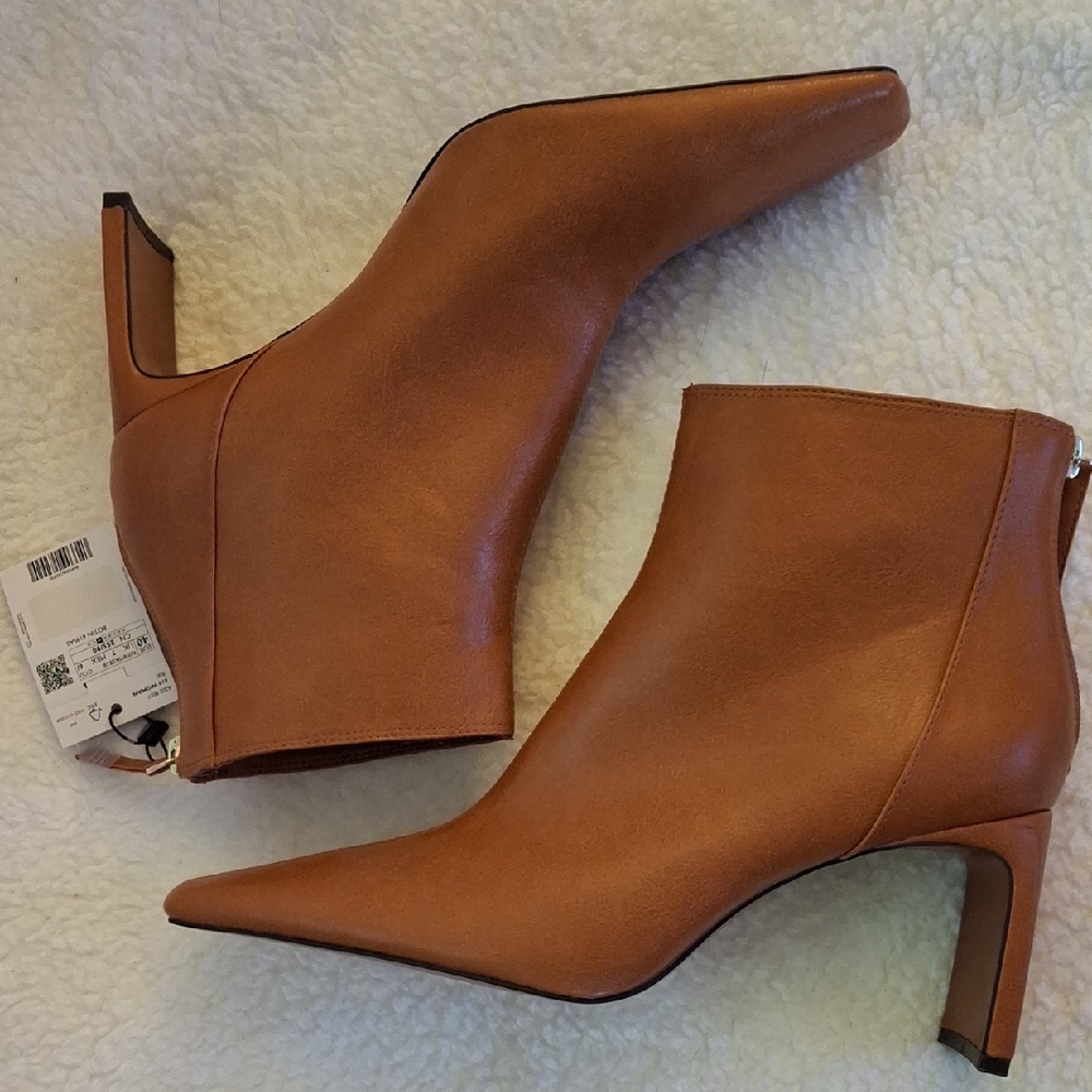 MANGO Elegant Tan Ankle Boots